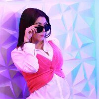 Yuna_Hot