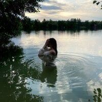 Luna_Lush_