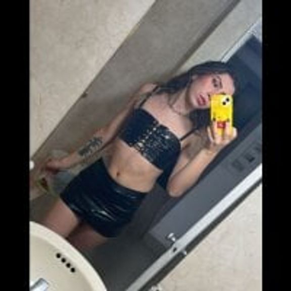 Sara_Davina