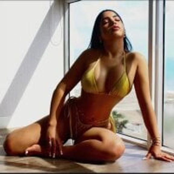 angelica_vivas