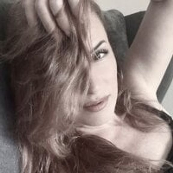 Sharon_Red