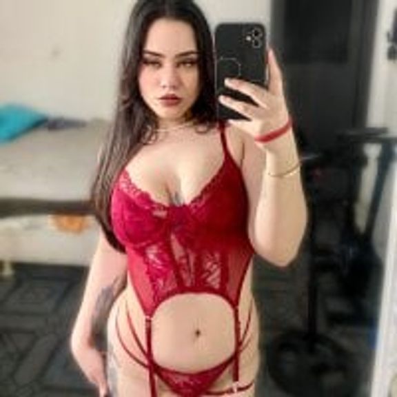 Chica_hot_dirty