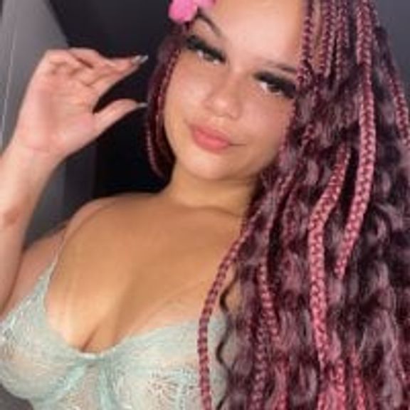 Lolacavalona
