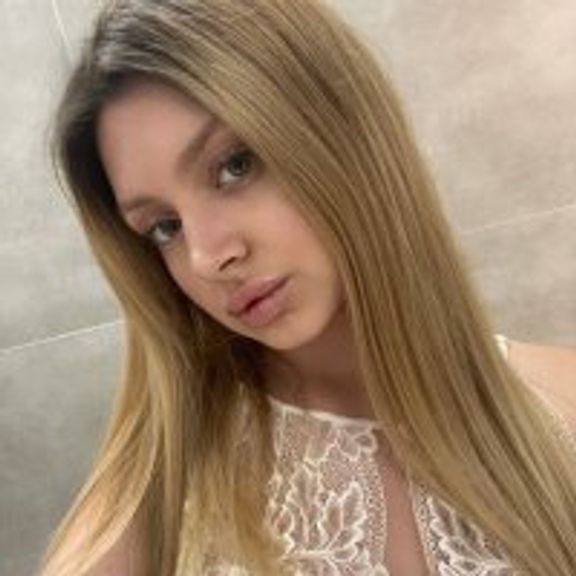 Reall_Blonde