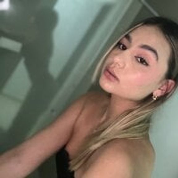 LittleSofia_