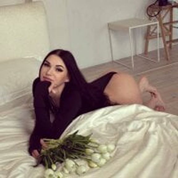 Hellen_Moore