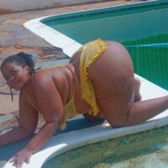 AfricanBigAssxx98