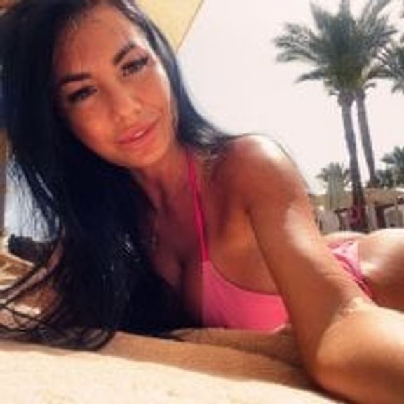 layla_jayy