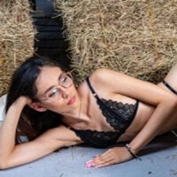 doll_bella_