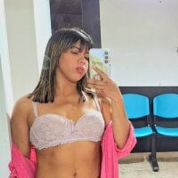 alisonhotcm101