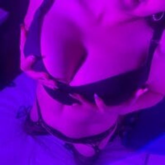 ScarletGlow1