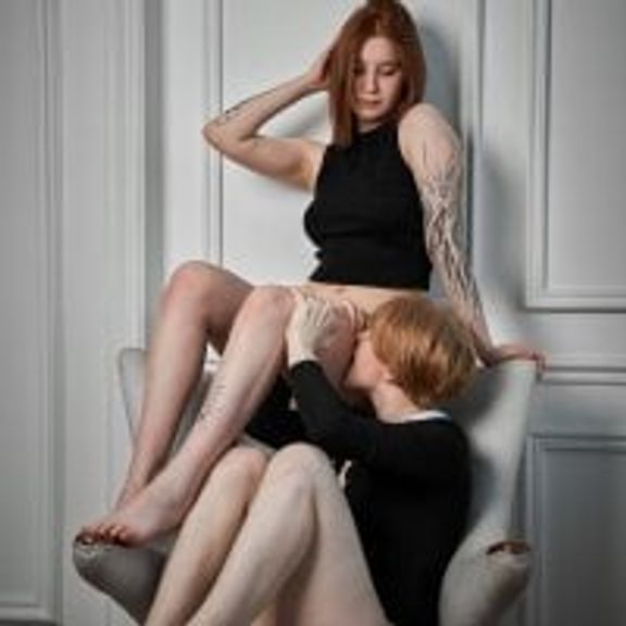 Girls_Fingers