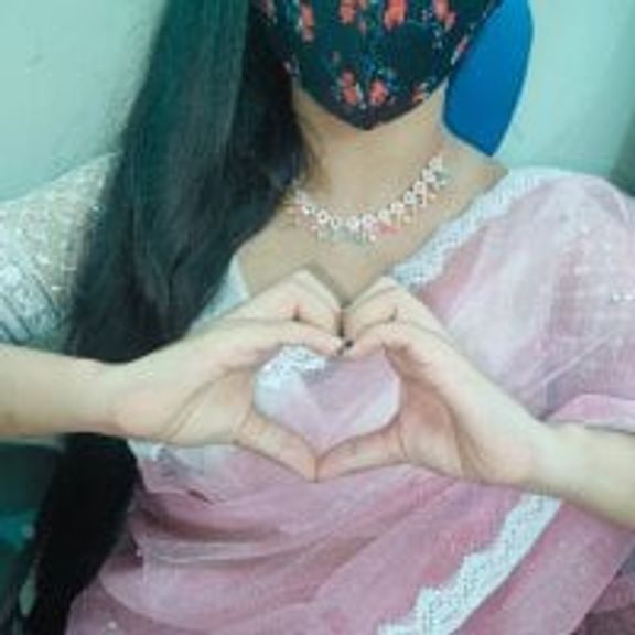 Lovely_Siri_23