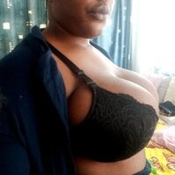 cocobrownbigtitty100x