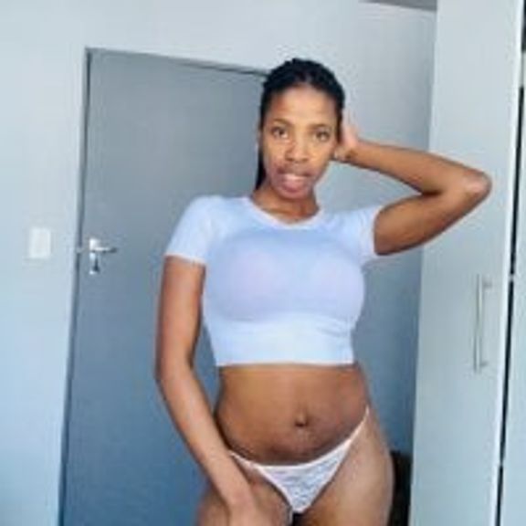 Queen-Boobylicious