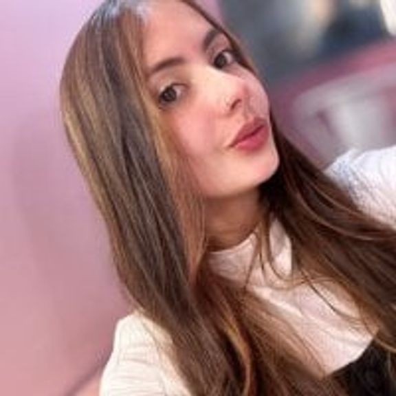 Daisywhitte