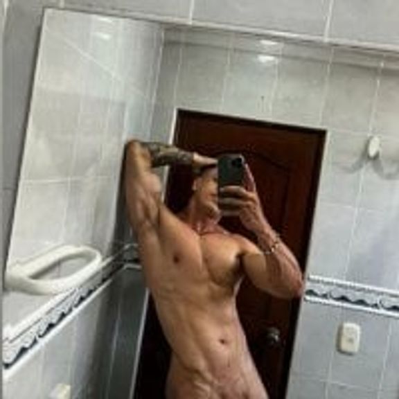 Dominic_Joness