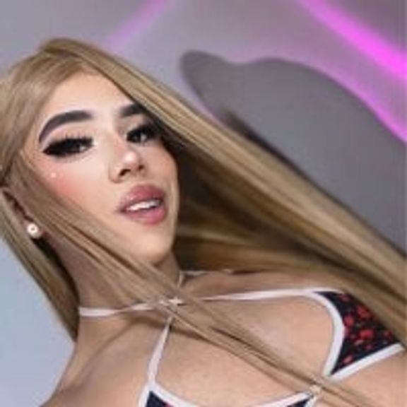 Kenia_Fox