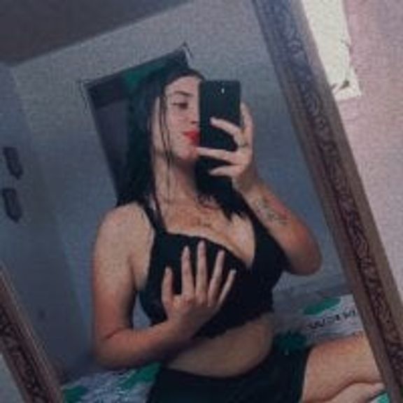 Samantha_hotly