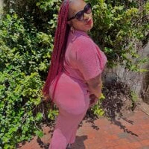 Bootyliciousbbw12