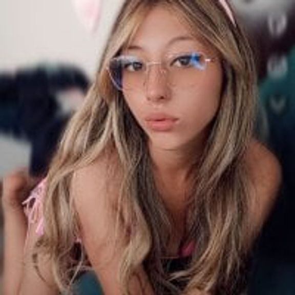 Hoolly_Jones