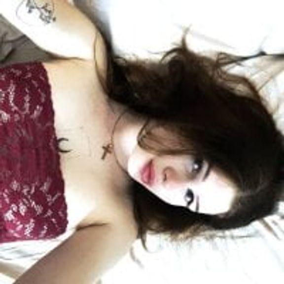 Neyla_Charm