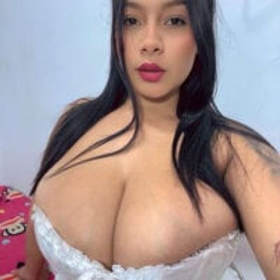 megan_bigboobs_