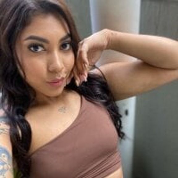 AlexandraAniston