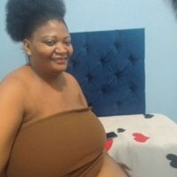BUSTYKAYXX03