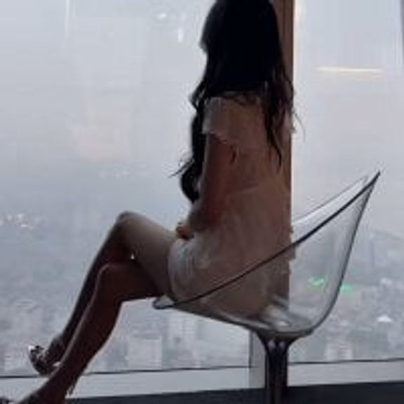 Crystal_Lea
