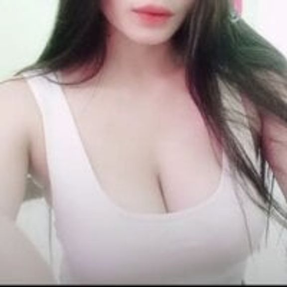 Hot_Sandra19