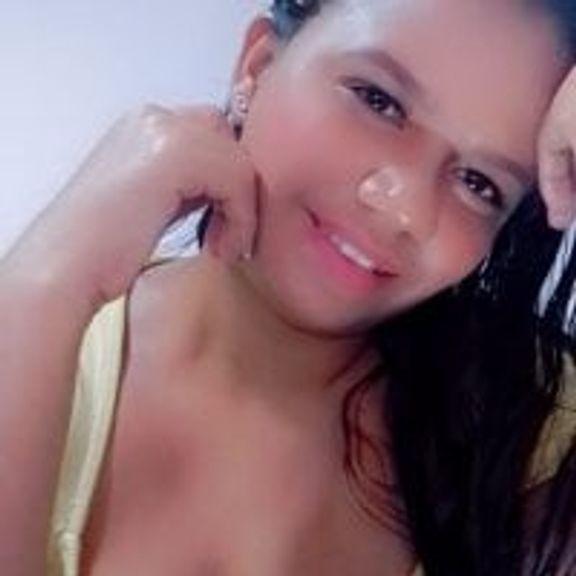 Leslyhornyluv