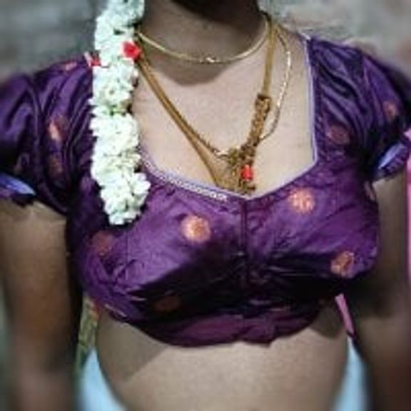 Cute_Renuka