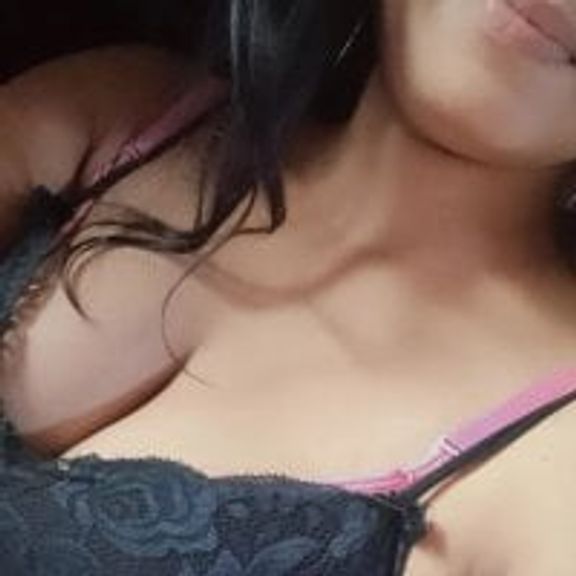 Hot-Riya001