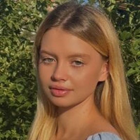 AlisaGoldie