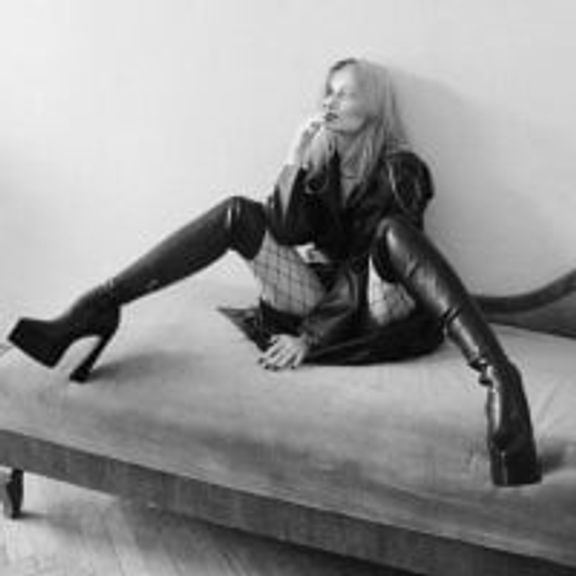 Mistress_Wilma