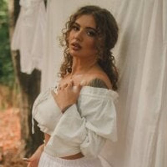 CurlyCandyXX