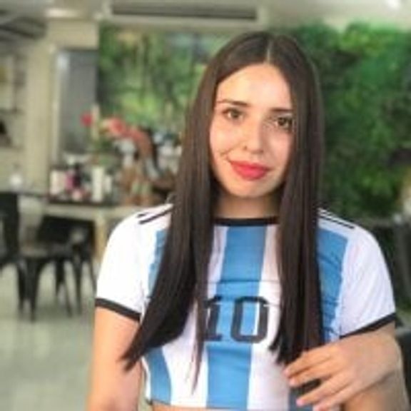 sweetbrunette22