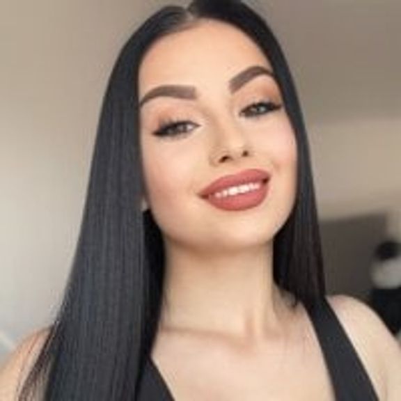 Hailee_Rain