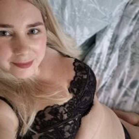 Curvy_ChereeX