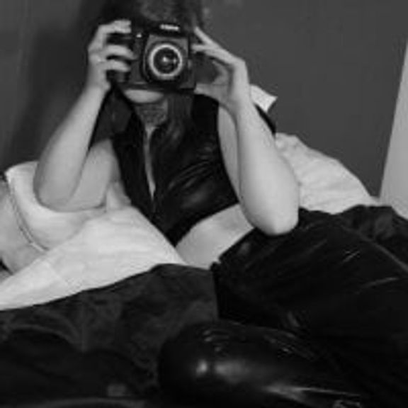 foxyroxy2322x