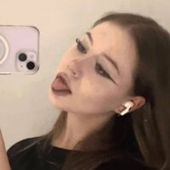 Esmie_Smile