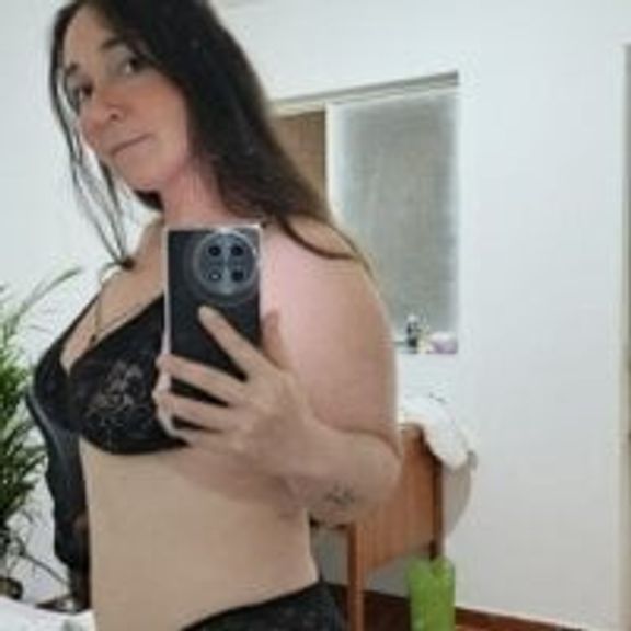 renesmeetanne