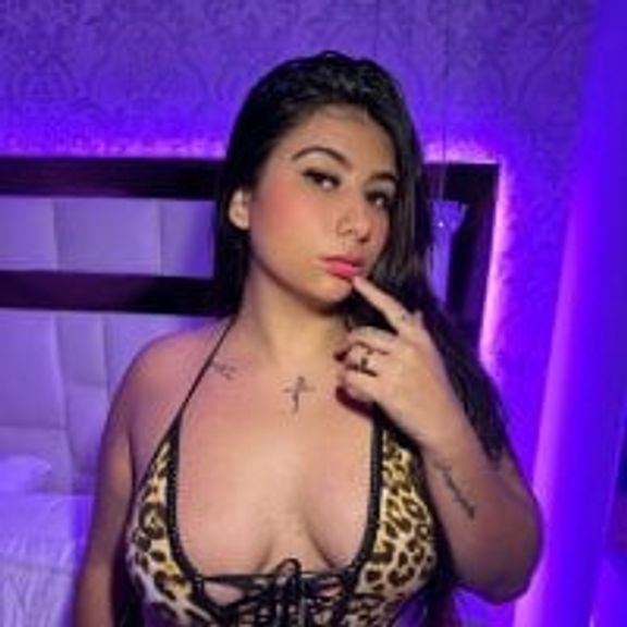chloe__naughty