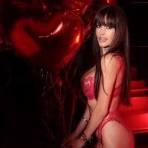 _Luxie_