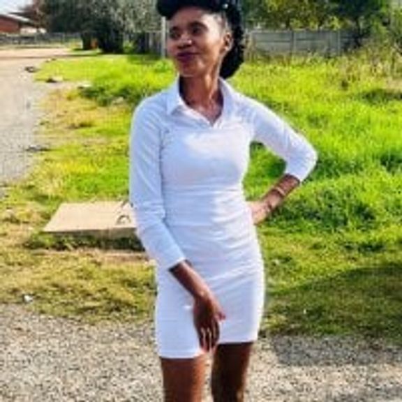 Petite_Queenxx