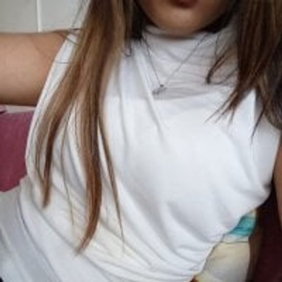 LaraGomezxx