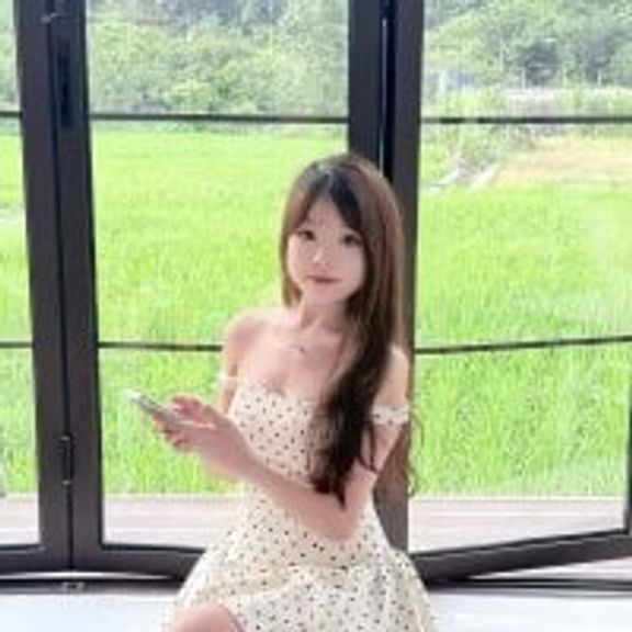 Anna-9527