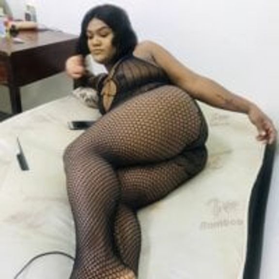 KinkyTrans23