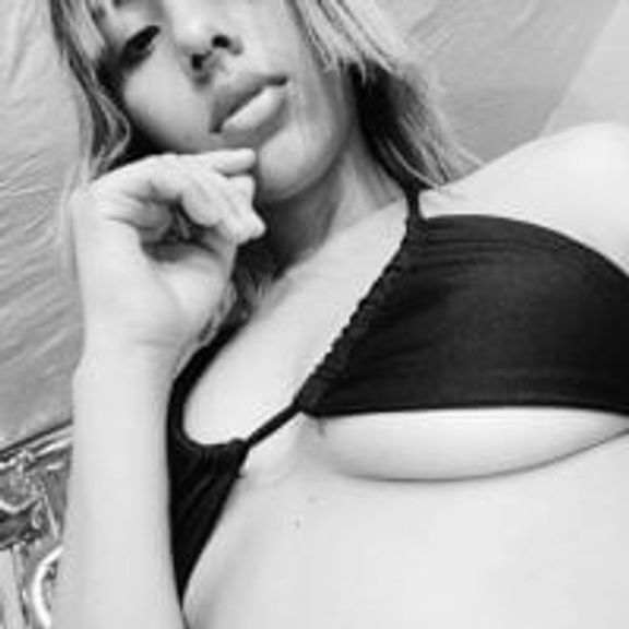 Dalia_lux